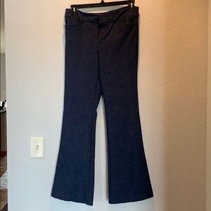 Elle slacks